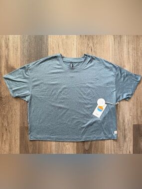 Vuori Energy Tee Smoke Blue Heather Short Sleeve Women’s  Sz XL VW1011 NWT